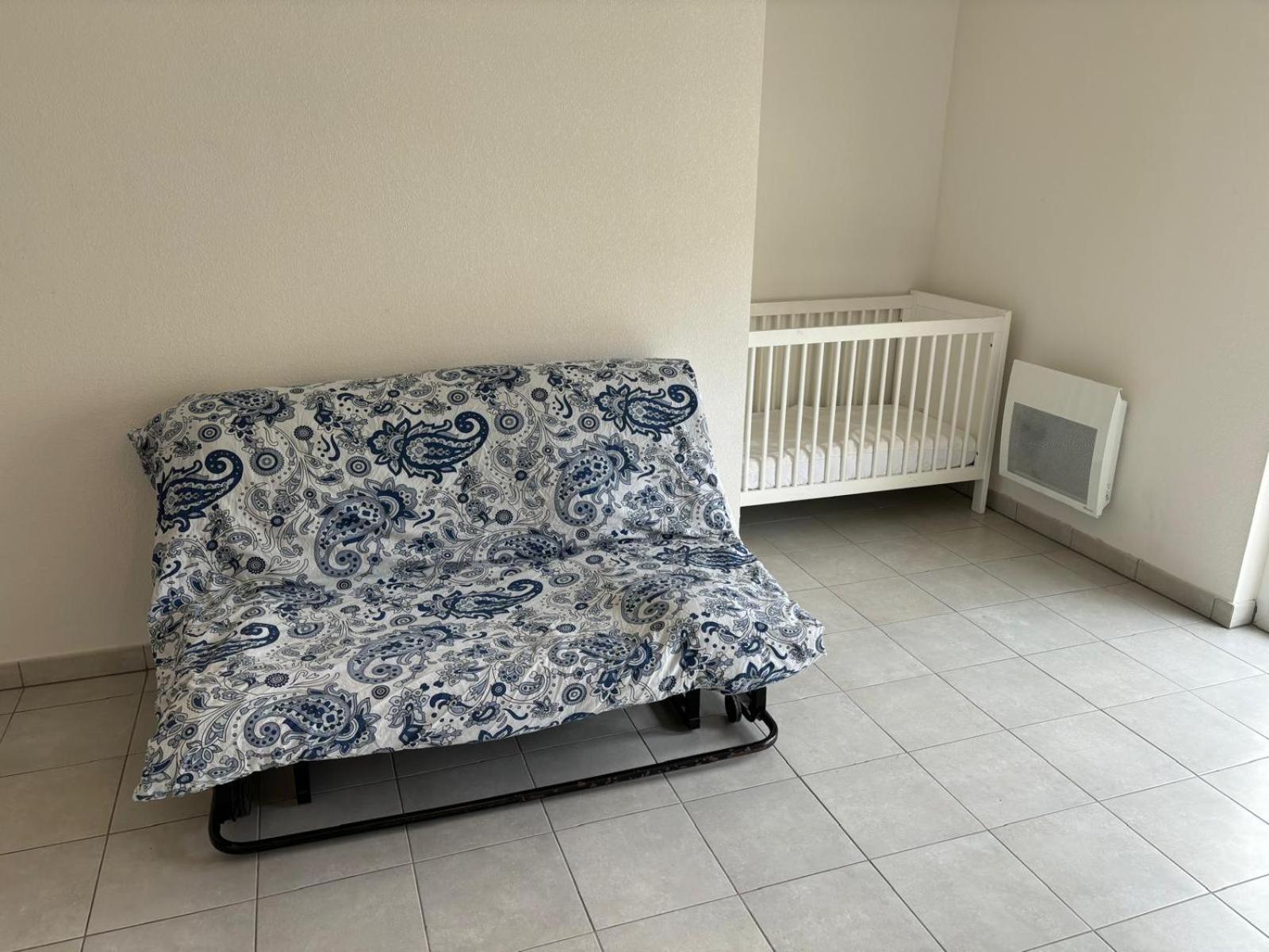 Duplex A Pour 4 Personnes, Wifi, Parking Et Tramway